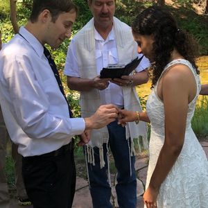 Meet your Posher, Hani